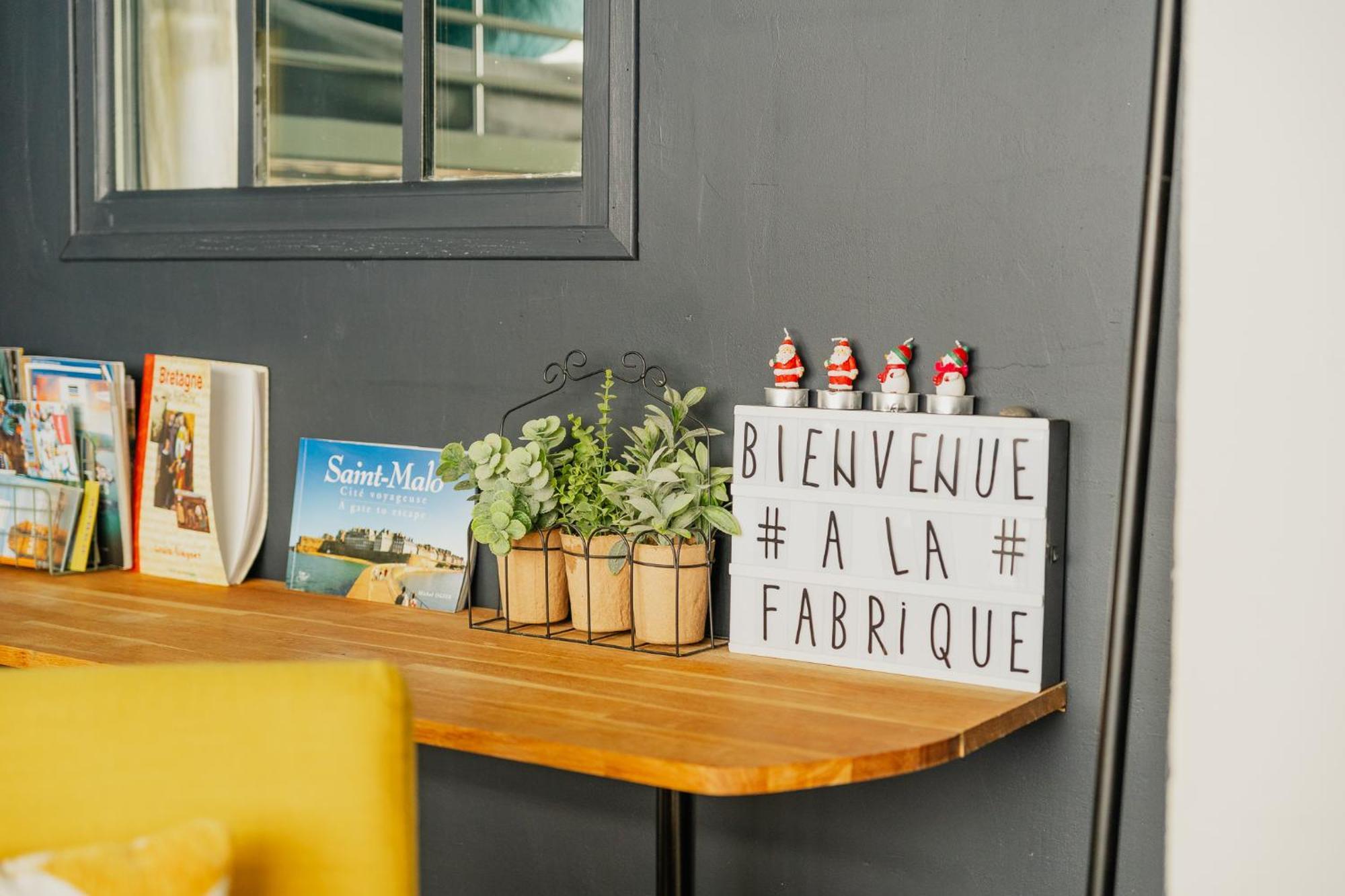 La Fabrique A Souvenirs Apartment Saint-Malo Exterior photo